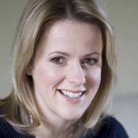 Jojo Moyes Headshot