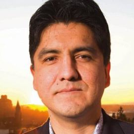 Sherman Alexie Headshot
