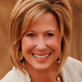Renee Swope Headshot