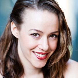 April Billingsley Headshot
