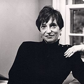 Marjorie Garber Headshot