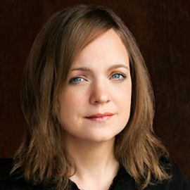 Carolyn Jessop Headshot