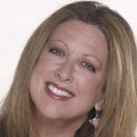 Elayne Boosler Headshot
