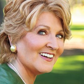Fannie Flagg Headshot