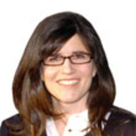 Julie Matthews Headshot
