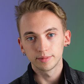 Federico Pistono Headshot