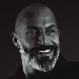 Igor Beuker Headshot