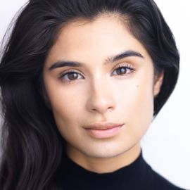 Diane Guerrero Headshot