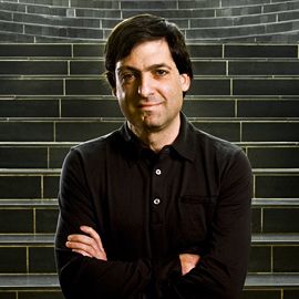 Dan Ariely Headshot