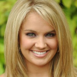 Tiffany Thornton Headshot